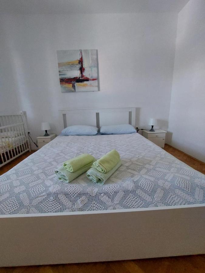 Apartments Mornar Poljica  Zimmer foto