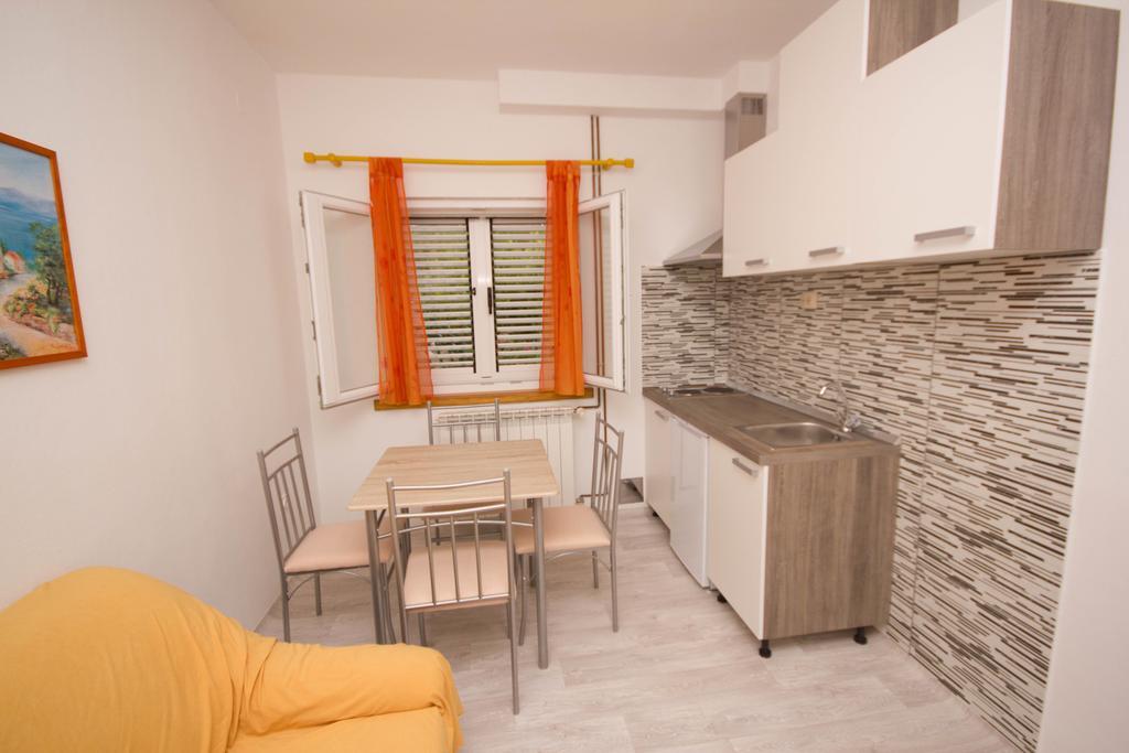 Apartments Mornar Poljica  Exterior foto